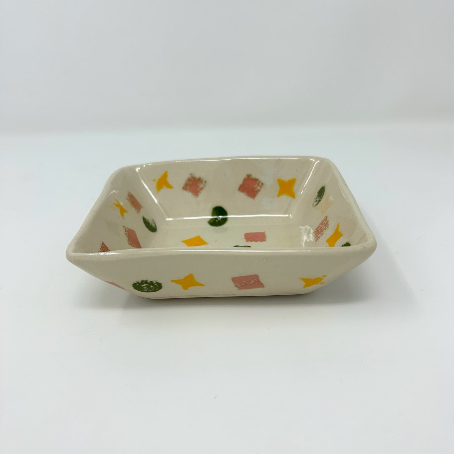 Abstract Dish
